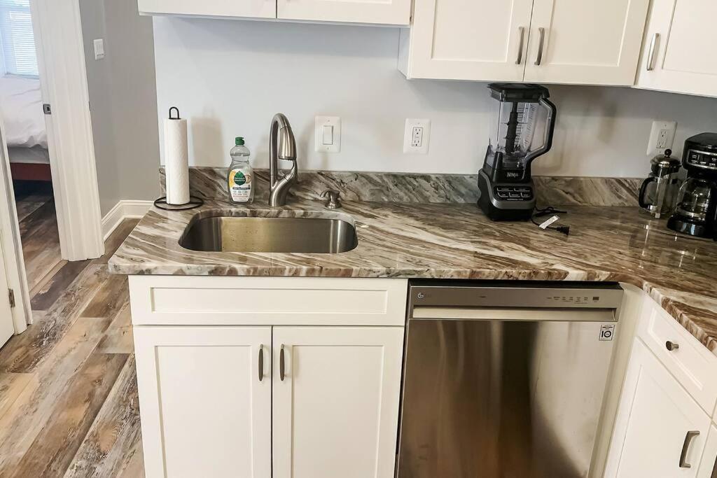 Cozy Modern Apt In The Heart Of Fells Point! Βαλτιμόρη Εξωτερικό φωτογραφία